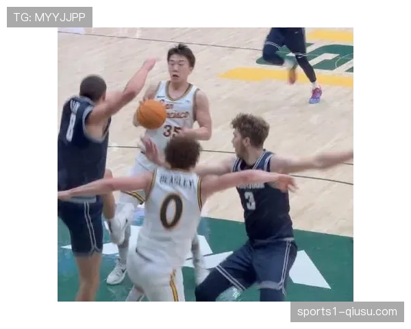 王俊杰季前赛曾砍23分，展现适应NCAA比赛强度潜力